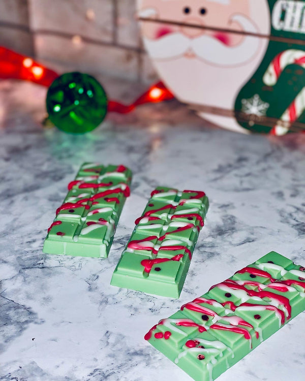 Unwrap the Magic of Christmas with Enchanting Wax Melts: The Perfect Gift for Every Nose and Home